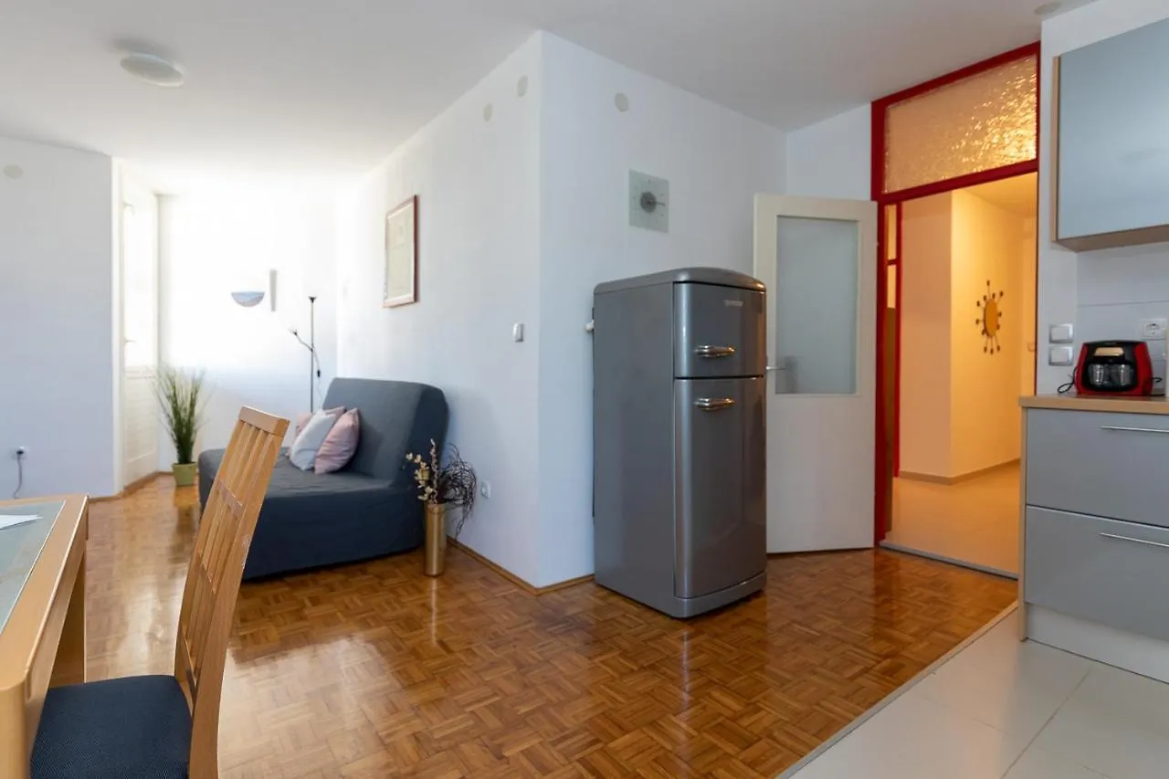 Apartment Lilym Rovinj 0*,  Croatia